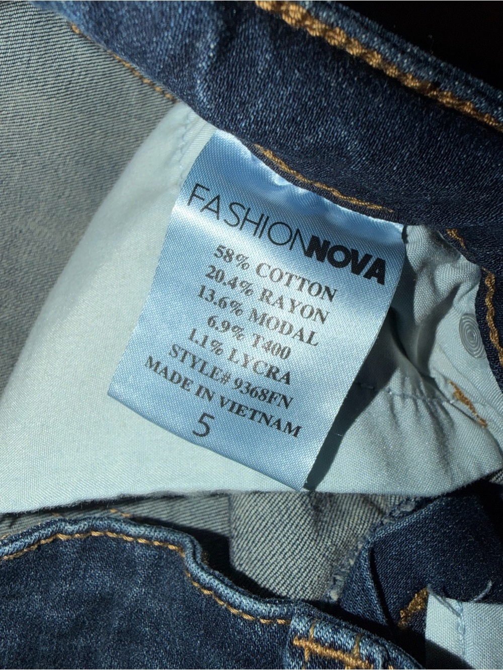 Fashion Nova 5 Cropped Distressed Skinny Y2K Stretch Dark Wash Denim Jeans - Picture 5 of 6
